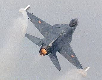f16_4