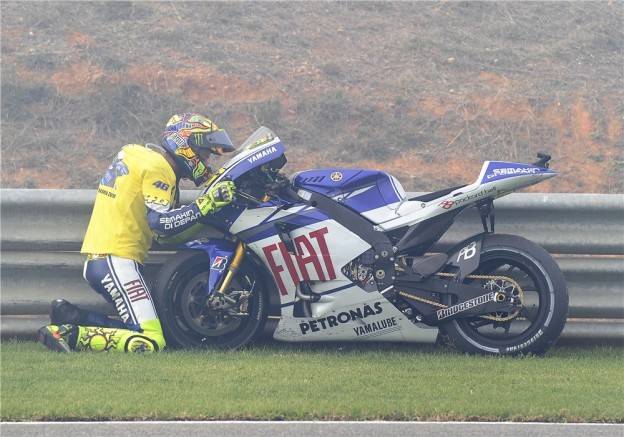 Poin penting pengembangan Yamaha M1 dimata Rossi…….