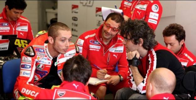 Wow…knalpot Ducati GP12 sangar!!