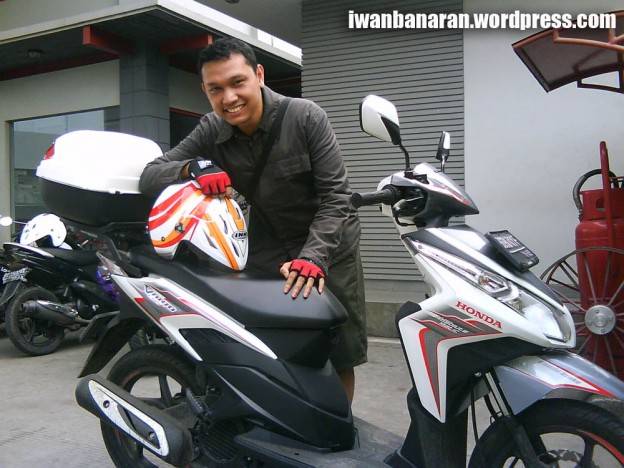 Pasang Box Givi pada Vario CBS. Siapa takut??….