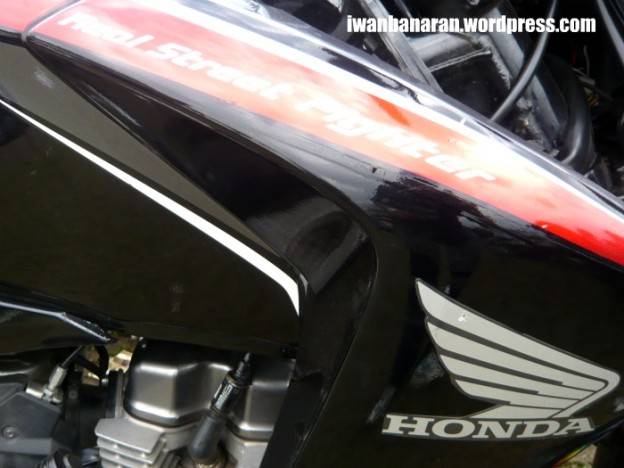 New Megapro diaplikasi spatbor kolong Byson. Hhhmm boleh juga nih!!…