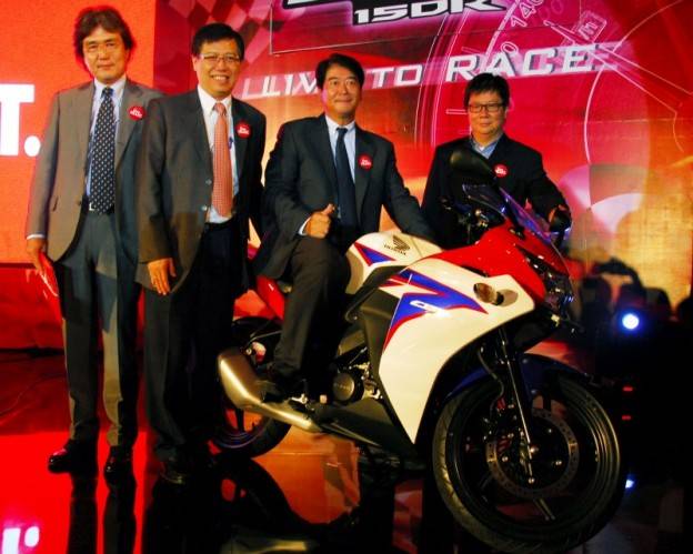 Apakah CBR150r INA merupakan versi downgrade??…