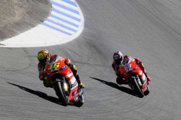 Inikah yang membuat Rossi kalah dengan Stoner??…