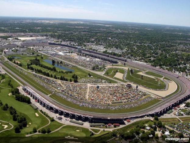 Motogp FP-1 Indianapolis : Spies tercepat…Lorenzo terlempar keposisi 9!!