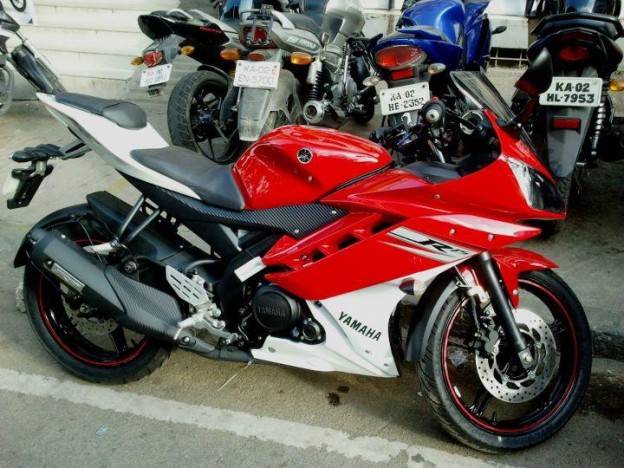 Yamaha R15 versi 2.0 disinyalir masih lama mendarat diIndonesia….