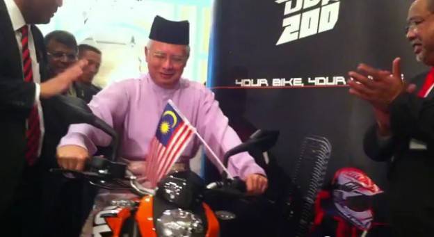 Harga KTM Duke 200 diMalaysia 41jutaan???…