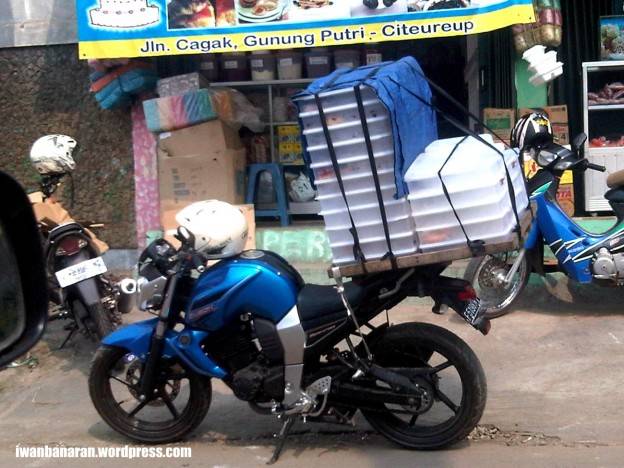 Byson dipakai jualan donat keliling ….walah!