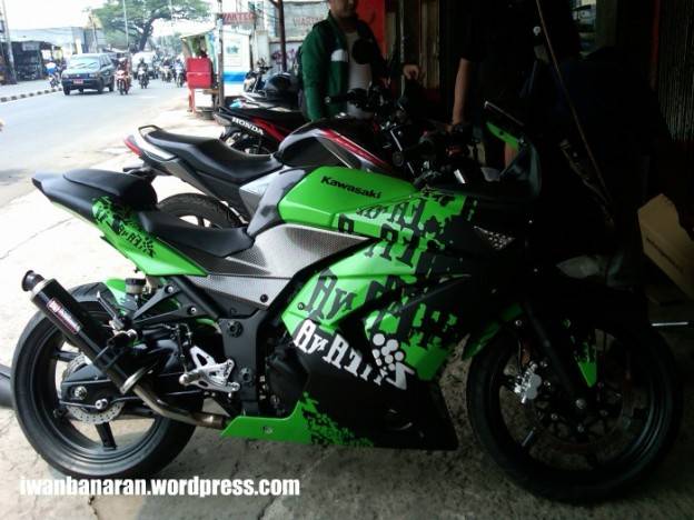 Kekuatan Ninja 250 R tidak hanya urusan mesin….
