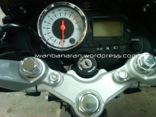 Impressi satu minggu nyemplak Suzuki Satria 150 FU….