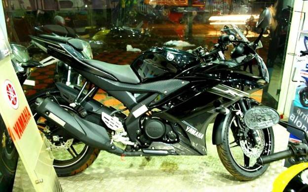 Yamaha R15 versi 2.0 sudah mulai menunjukkan tajinya….