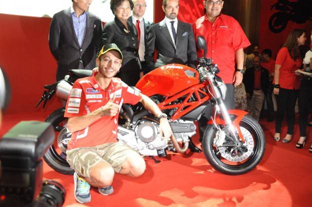 Ducati Monster 795 Sabtu ini resmi meluncur ditanah air……