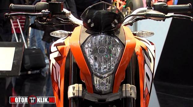 KTM Duke 200….perpaduan unsur seni dan power!