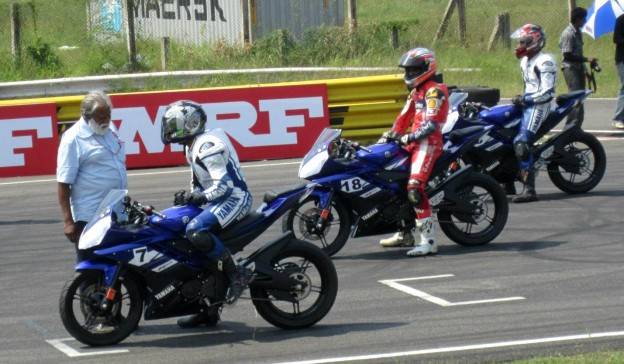 Kedatangan Yamaha YZF-R15 V2 masih ada harapan??….