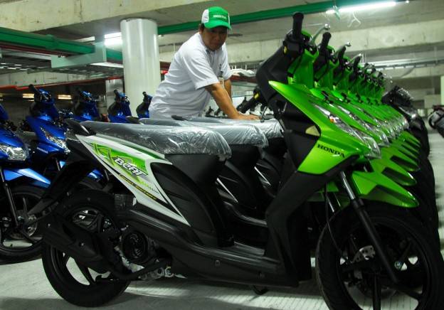 AHM Rilis warna dan striping baru Honda BeAT….