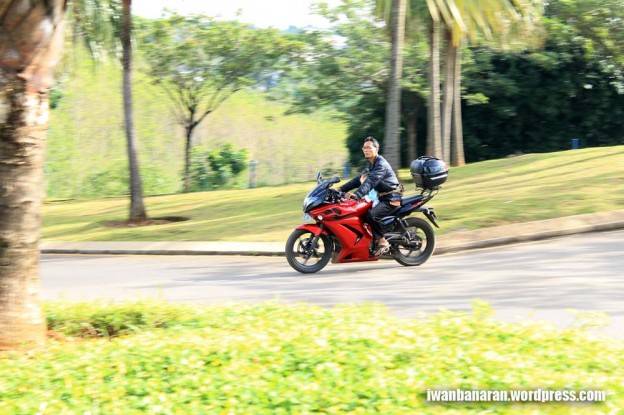 Ngelus dada lihat bapak ini…..