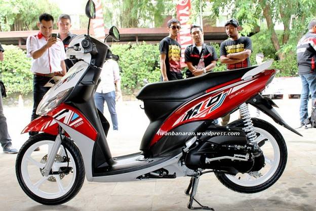 Banderol Yamaha Mio-J mulai dari 11,990juta rupiah. Sudah bisa dipesan mzbro!!…