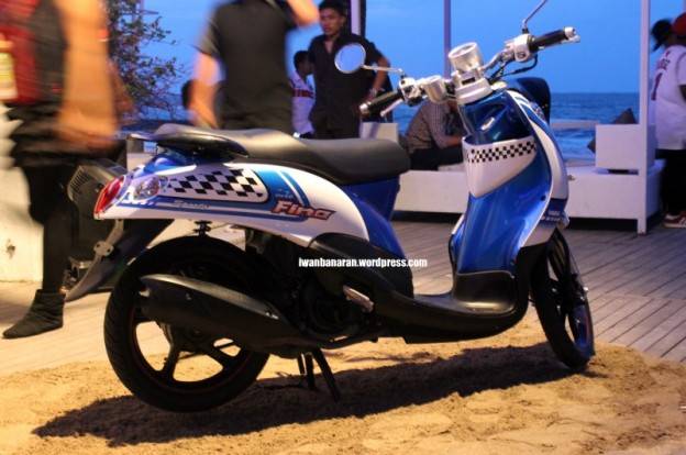 Mau tahu perbedaan Mio Fino Indonesia dan Thailand??….