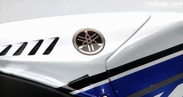 Motogp : Tim Yamaha brojolin livery baru 2012…..putih mendominasi!