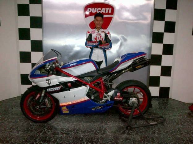 Ducati Indonesia Racing Team siap menantang pabrikan Jepang!!…