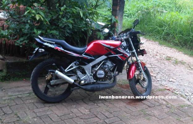 Tidak diragukan…..accelerasi Ninja 150L bukanlah lawan Ninja 250R!!…