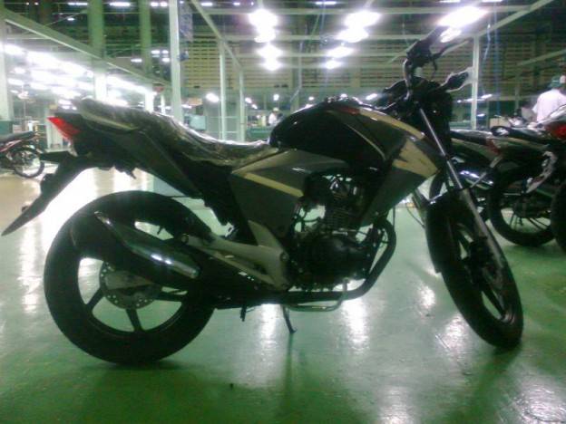 Kenapa motor baru Honda susah dicolong gambarnya??….
