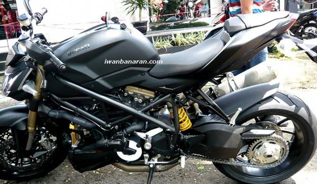 Siapa bilang Ducati tidak bisa kehabisan bensin??…