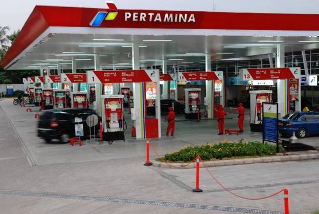 Oalahhhh….harga Pertamax tembus 10,200!!