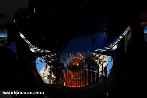 Foto moncong lampu TVS Apache RTR 2012. Asli keren bro……