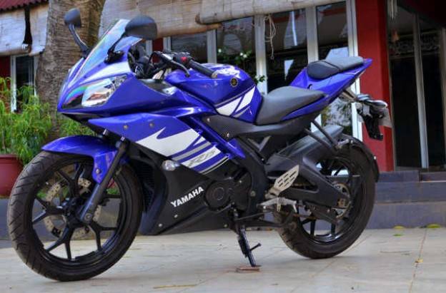 Yamaha Vixion menjadi R15 versi 2.0. Mungkin nggak sih??….