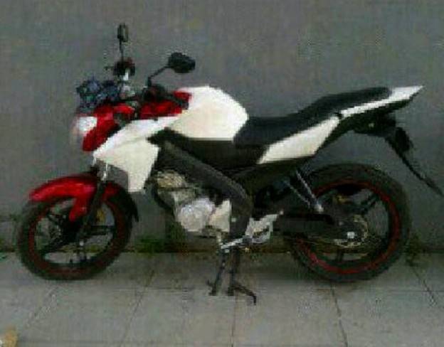 Foto New Vixion….disinyalir kombinasi color sengaja ditabrak-tabrakin tuh!!