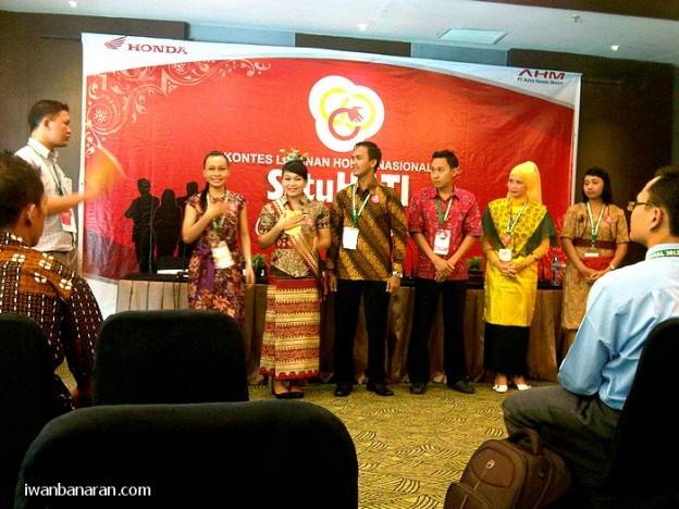 Kontes Layanan Honda 2012….pesertanya bersaing ketat euy!!