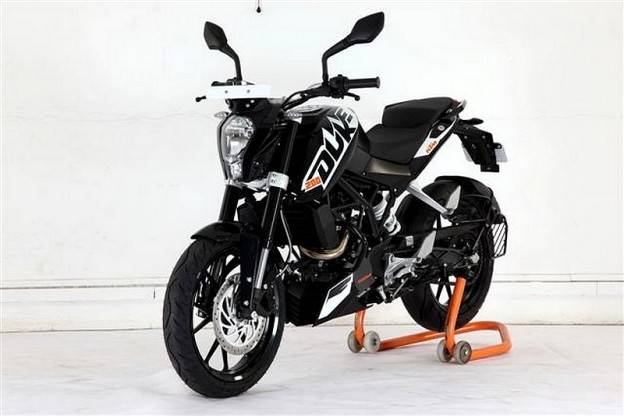 KTM rilis dua warna baru untuk Duke 200…..