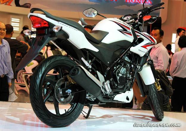 Produksi Honda CB150R disinyalir mencapai 800 unit/hari…..