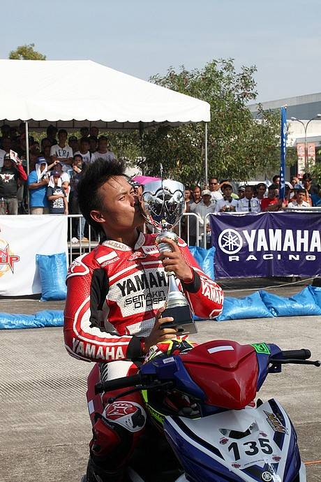 Race 1 MT finis 1- Tammy Pratama