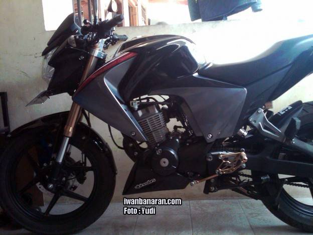 Modifikasi Honda New Megapro…aura street fighter sangat kental terasa!!
