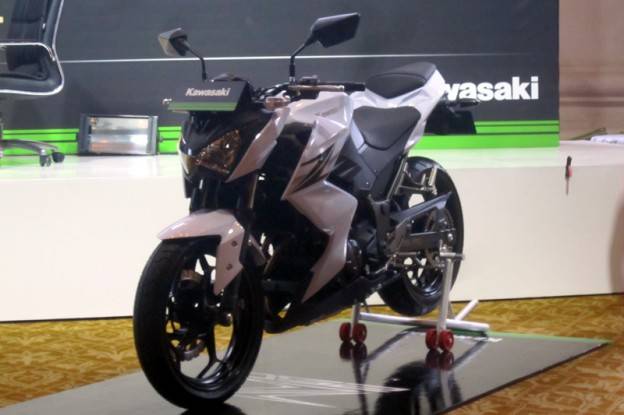 Confirmed….Kawasaki Z250 dibanderol 48,5juta OTR Jakarta!!