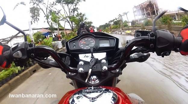 Video onboard Honda Verza 150…..top speed tembus 110km/jam!