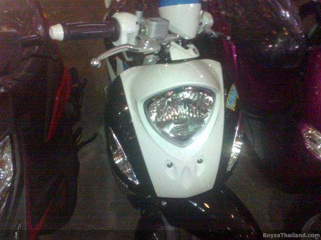 Nih dia spyshot Yamaha Fino injeksi 2013…..