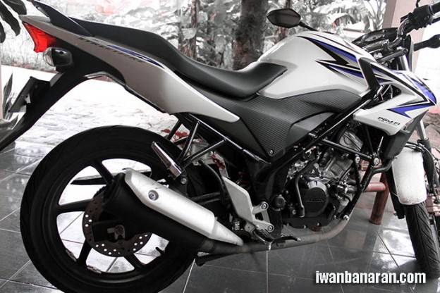 Inden Honda CB150R mengular. Ada apa gerangan??…