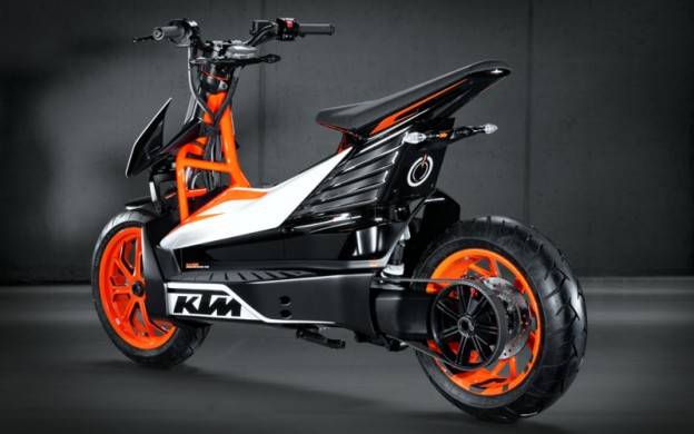 KTM sedang siapkan skutik listrik E-Speed….