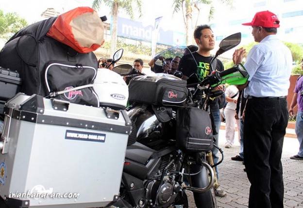 Motorsport hasil aliansi TVS-BMW??. Kemungkinan diboyong keIndonesia sangat besar….