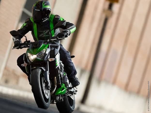 Confirmed…..Kawasaki akan rilis produk baru hari ini!!. Street Fighter Z800??……