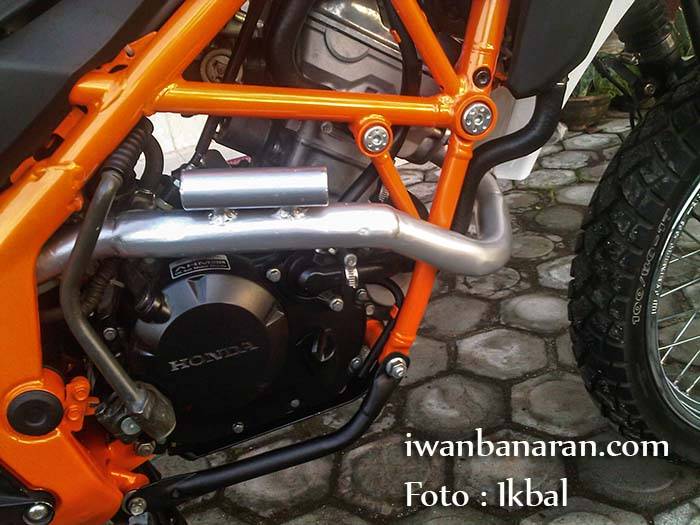 CB150