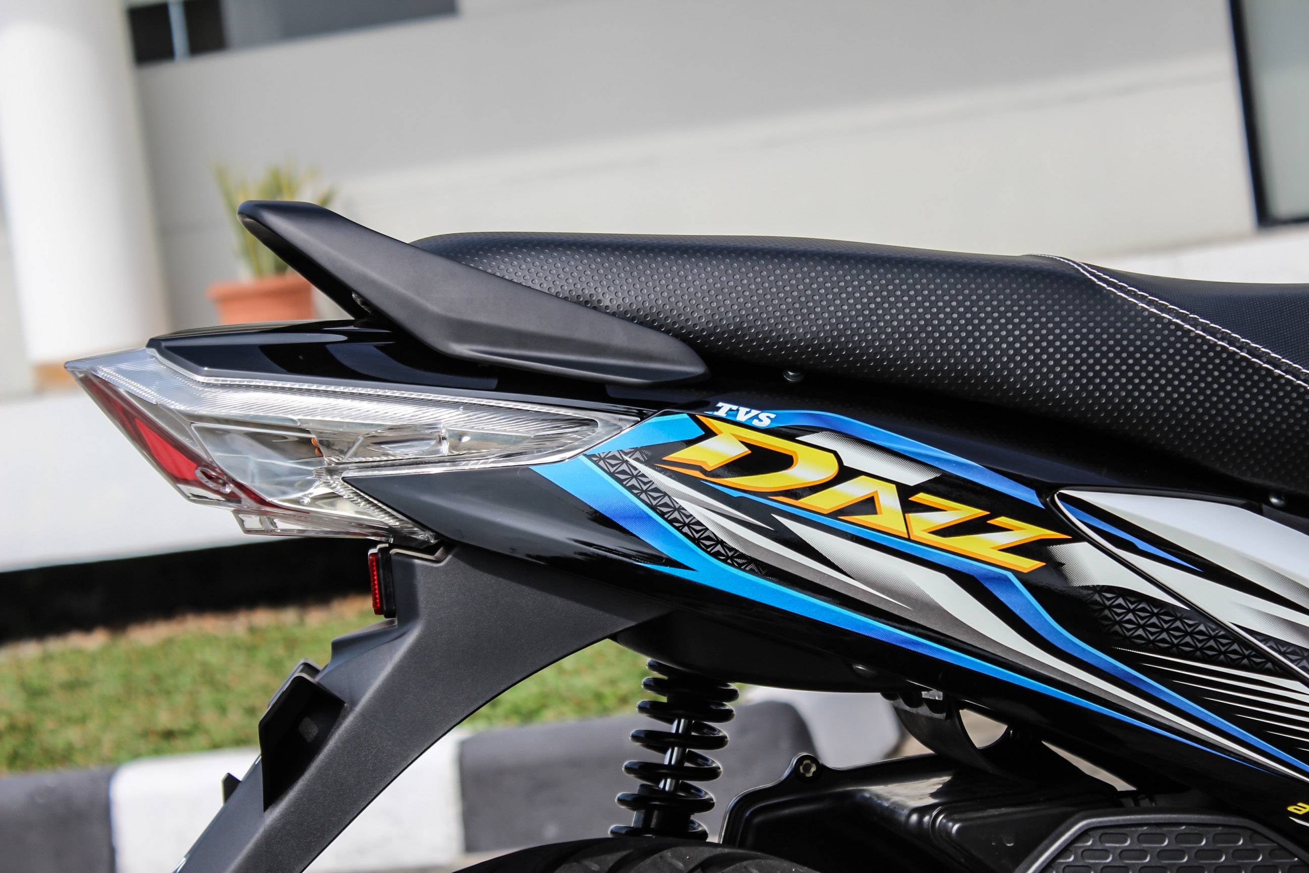 TVS Dazz