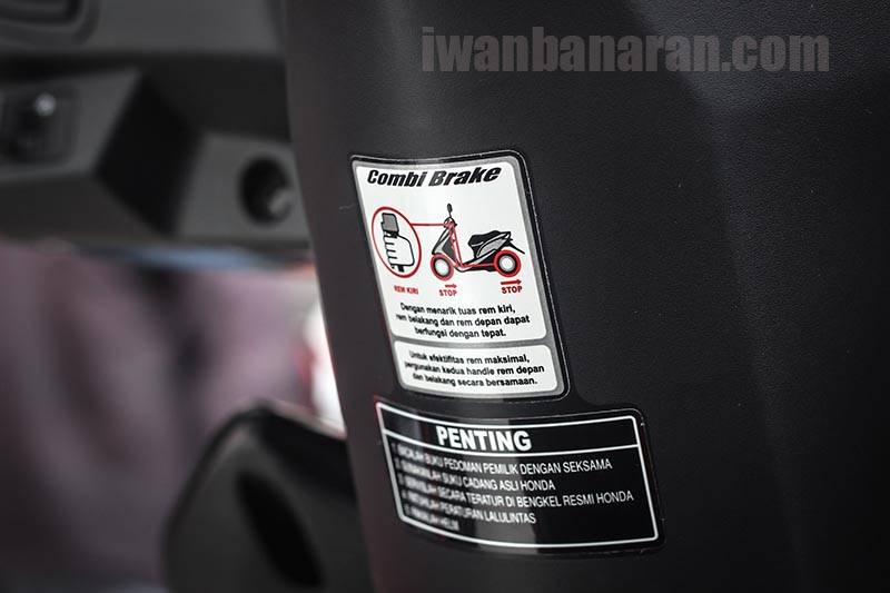 Honda Vario 110 FI (15)