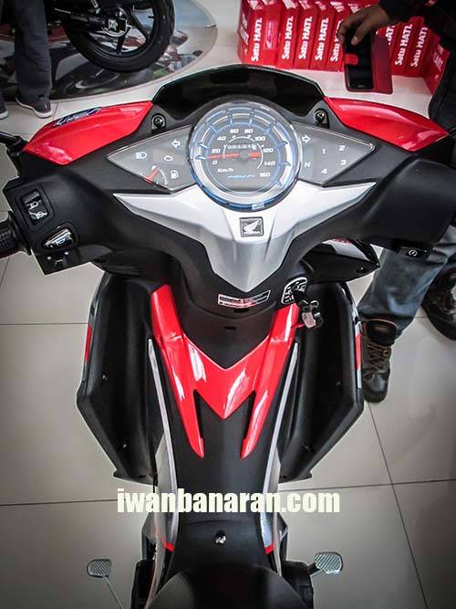 Blade 125 FI (3)