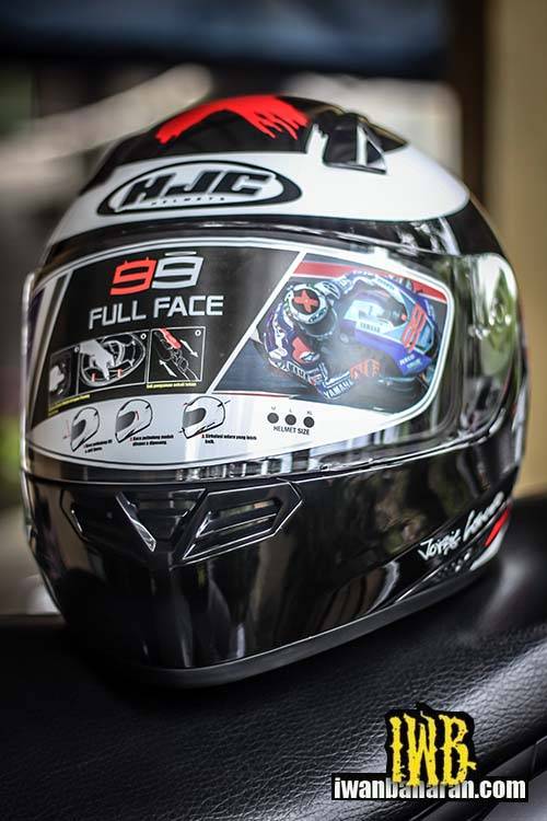 HJC Jorge Lorenzo Replica (25)