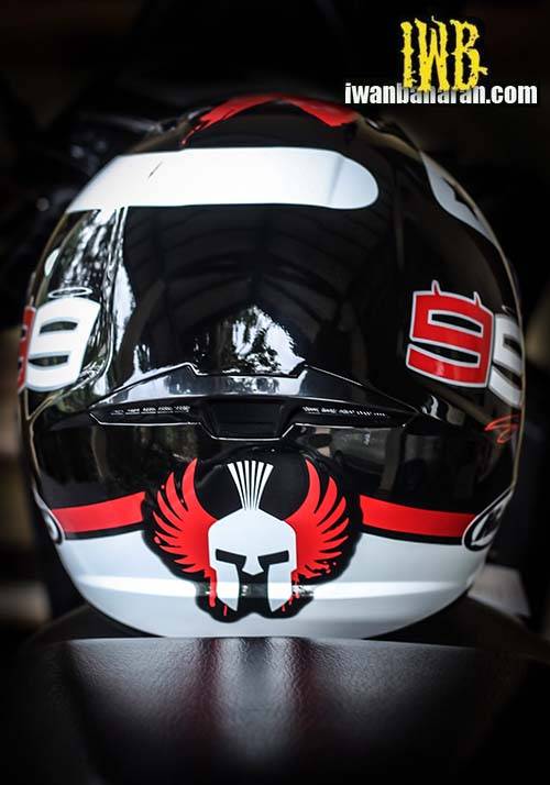 HJC Jorge Lorenzo Replica (27)