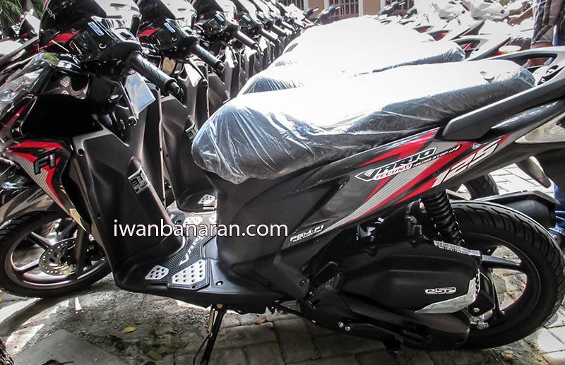 Vario 125 FI 2014 (4)