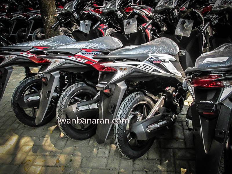 Vario 125 FI 2014 (8)